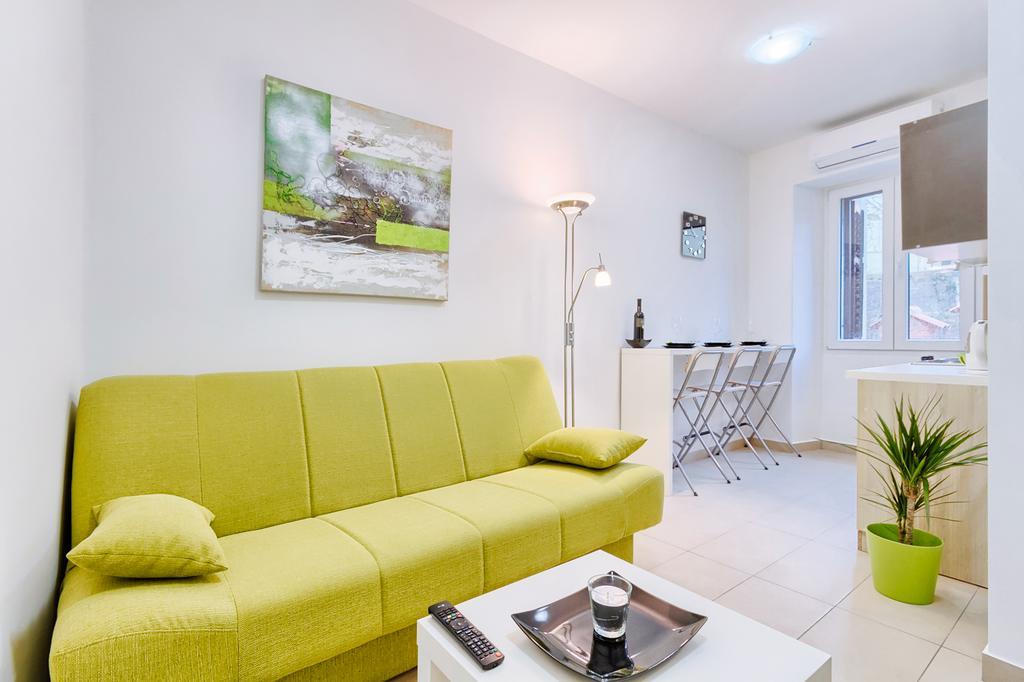 Marija Apartments พูลา ภายนอก รูปภาพ
